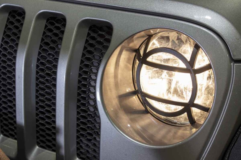 Jeep Wrangler Unlimited Headlight Guard - Fishbone Offroad - Aluminum - Black - `18-`27